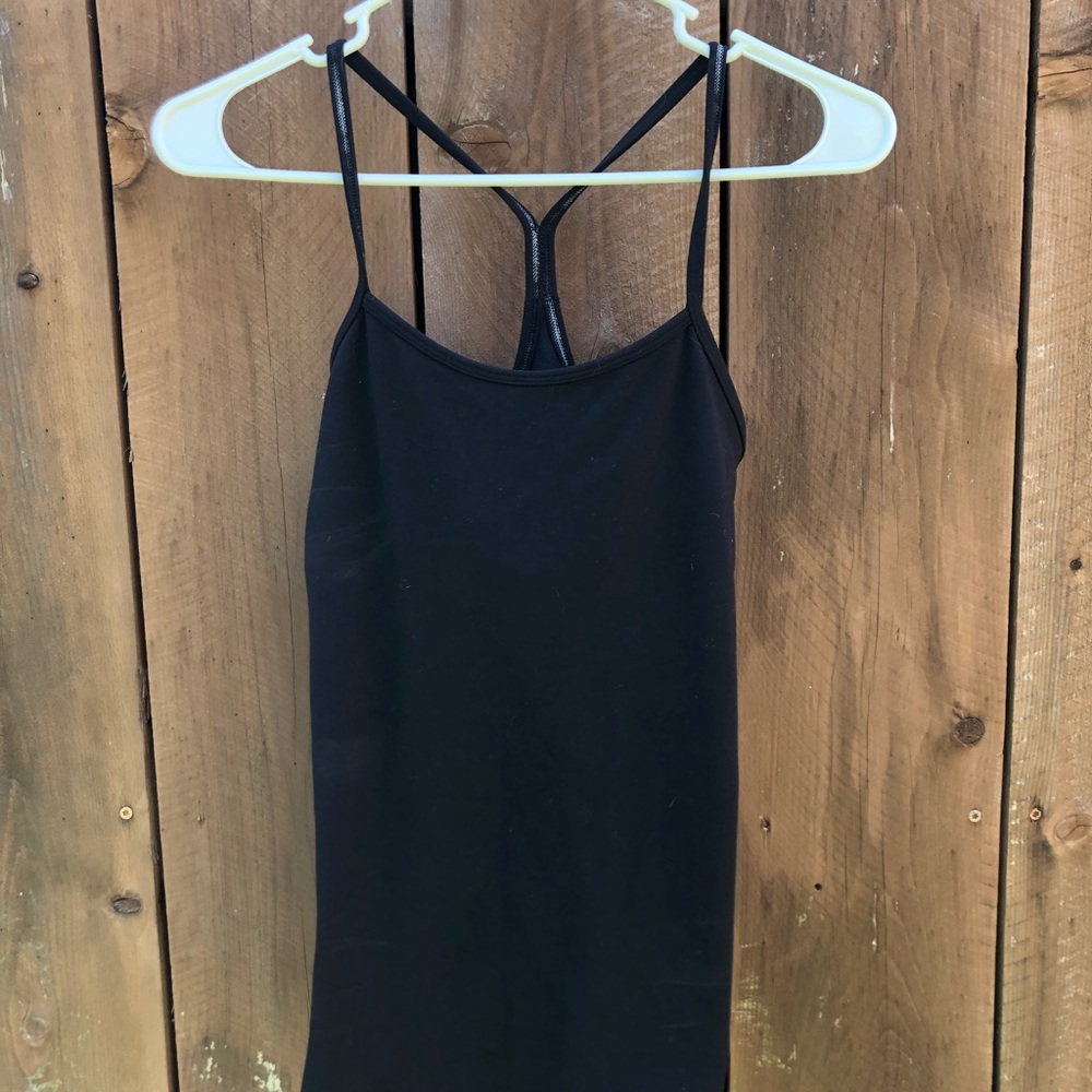 Lululemon racerback lined tank top!!